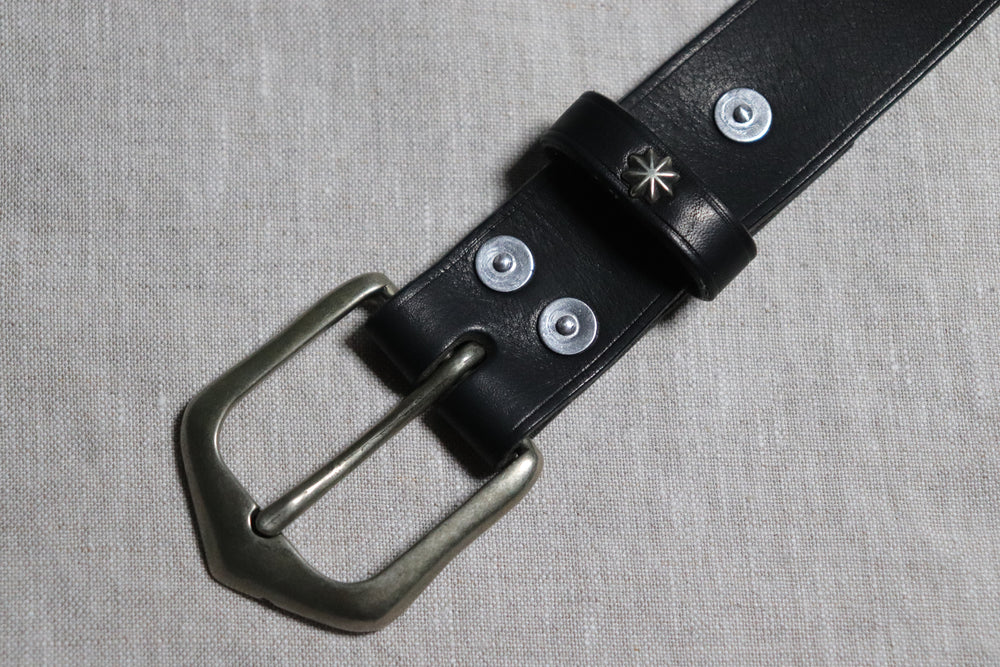IDX - star studded belt